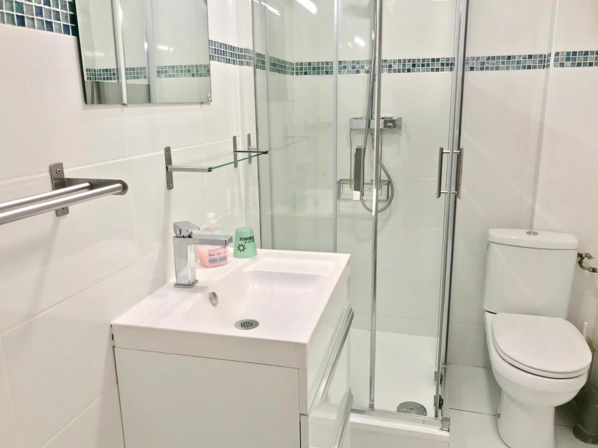 Blue Summer Vibes Apartment For 4P, Ac, Parking, Beach At 50M, Spa Access -1 拉西约塔 外观 照片